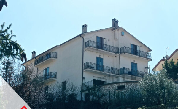 Casa indipendente bifamiliare a Campoli (FR) – Rif. 64