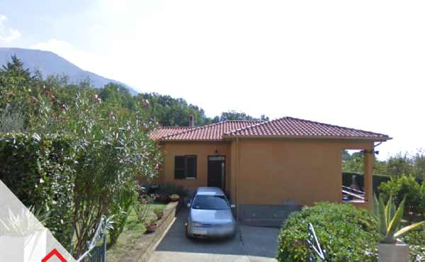 Vendita villino indipendente a San Giovanni Valle Roveto Superiore (AQ) – Rif. 65