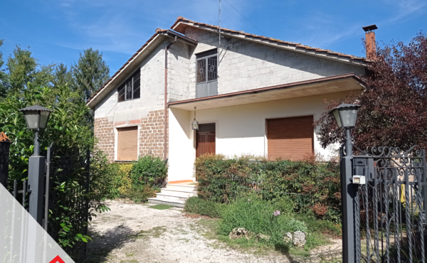 Vendita casa indipendente a Carnello – Isola del Liri (FR) – Rif. 24