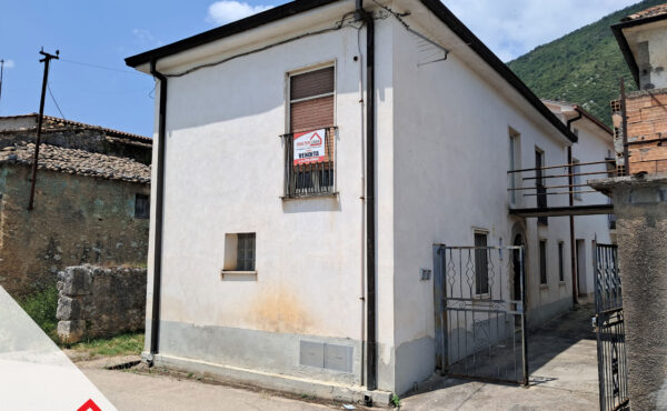 Vendesi casa semindipendente a Sora (FR) – Rif. 17